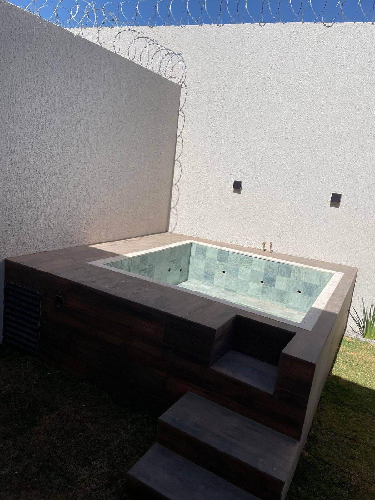 #695 - Casa para Venda em Aparecida de Goiânia - GO