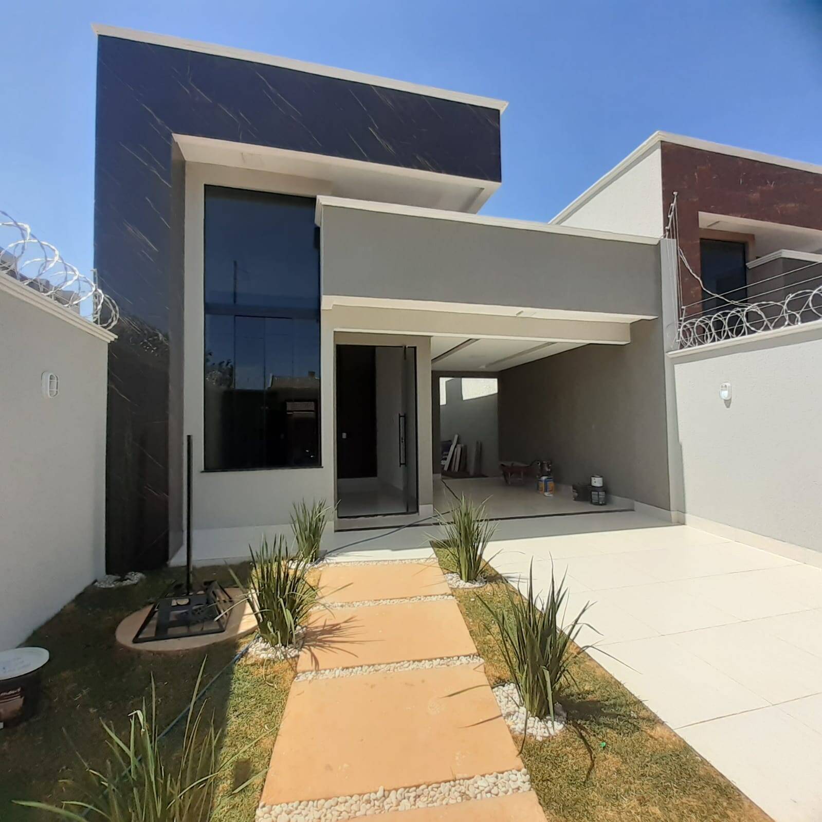 #749 - Casa para Venda em Aparecida de Goiânia - GO