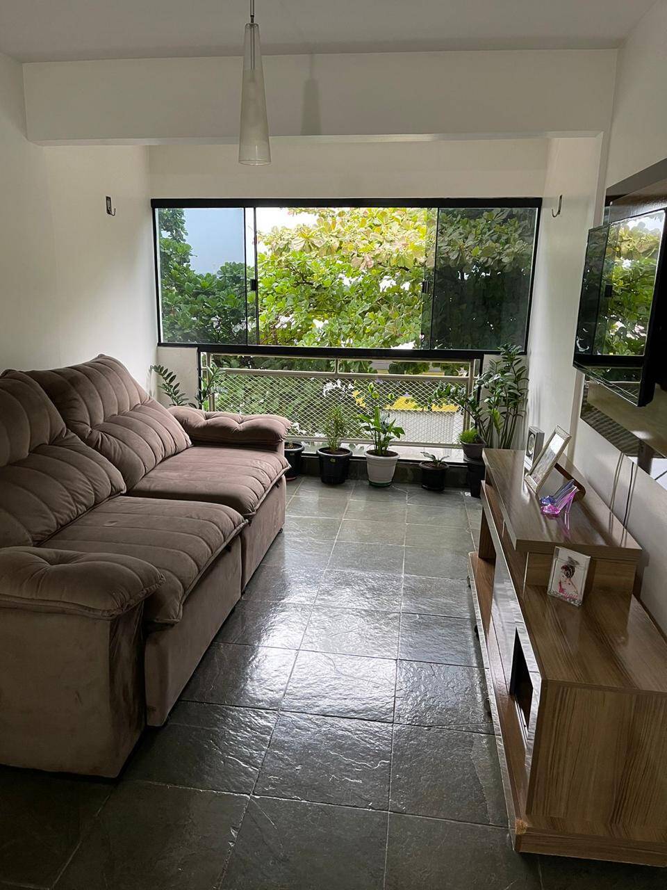 #1052 - Apartamento para Venda em Aparecida de Goiânia - GO