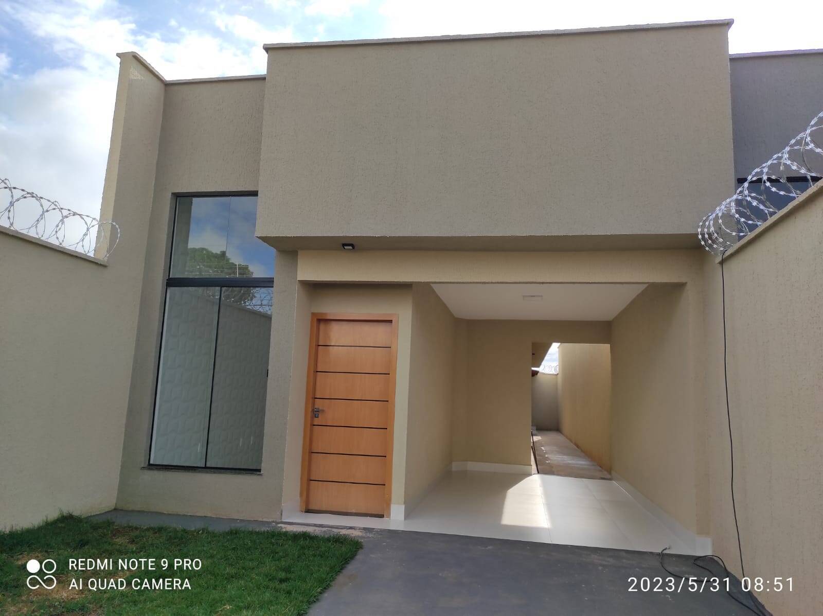 #1110 - Casa para Venda em Aparecida de Goiânia - GO