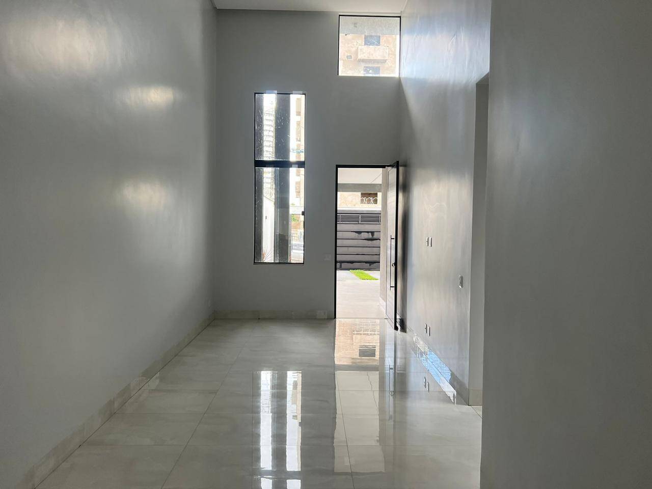 #1351 - Casa para Venda em Goiânia - GO