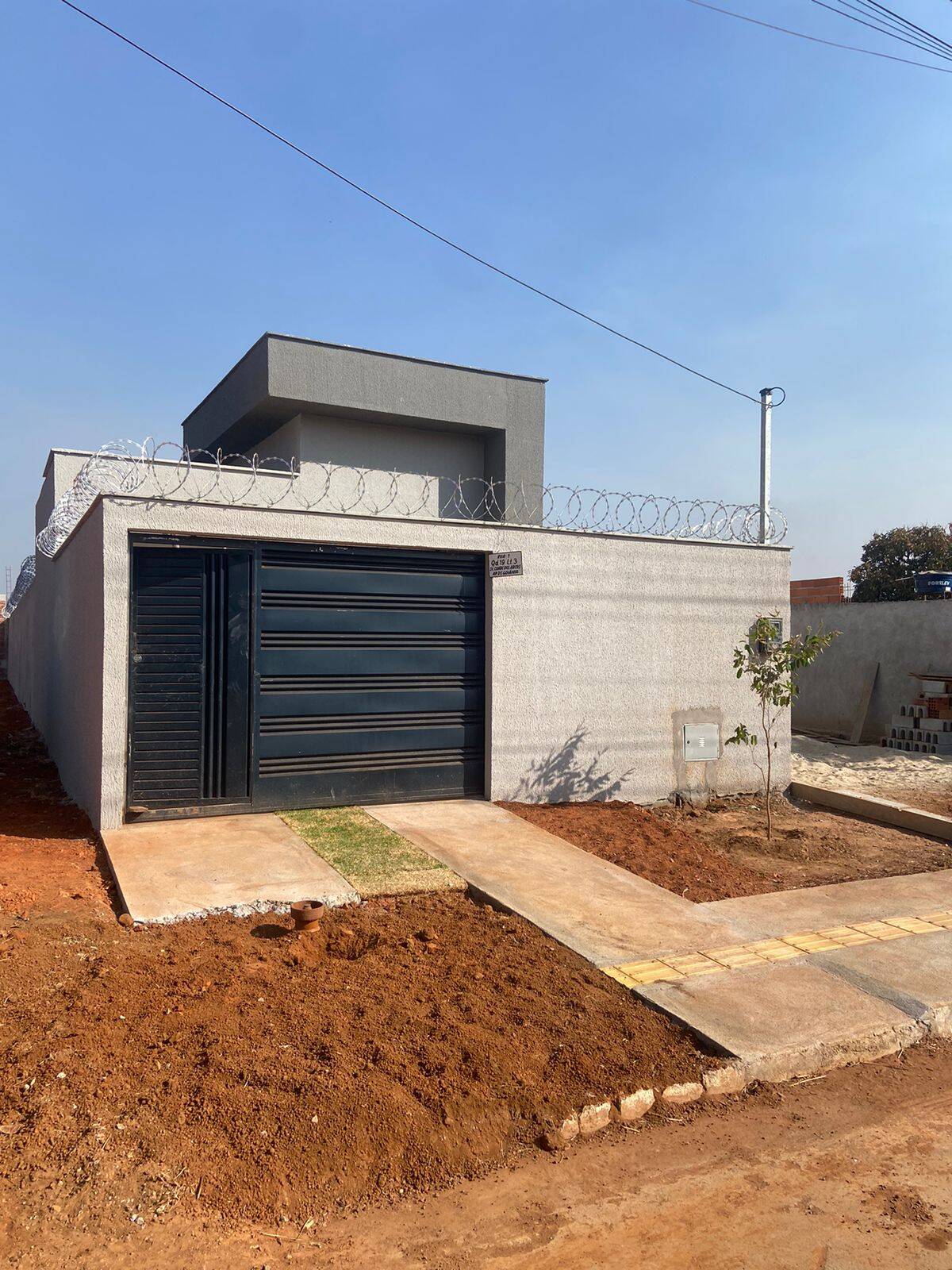 #1315 - Casa para Venda em Aparecida de Goiânia - GO