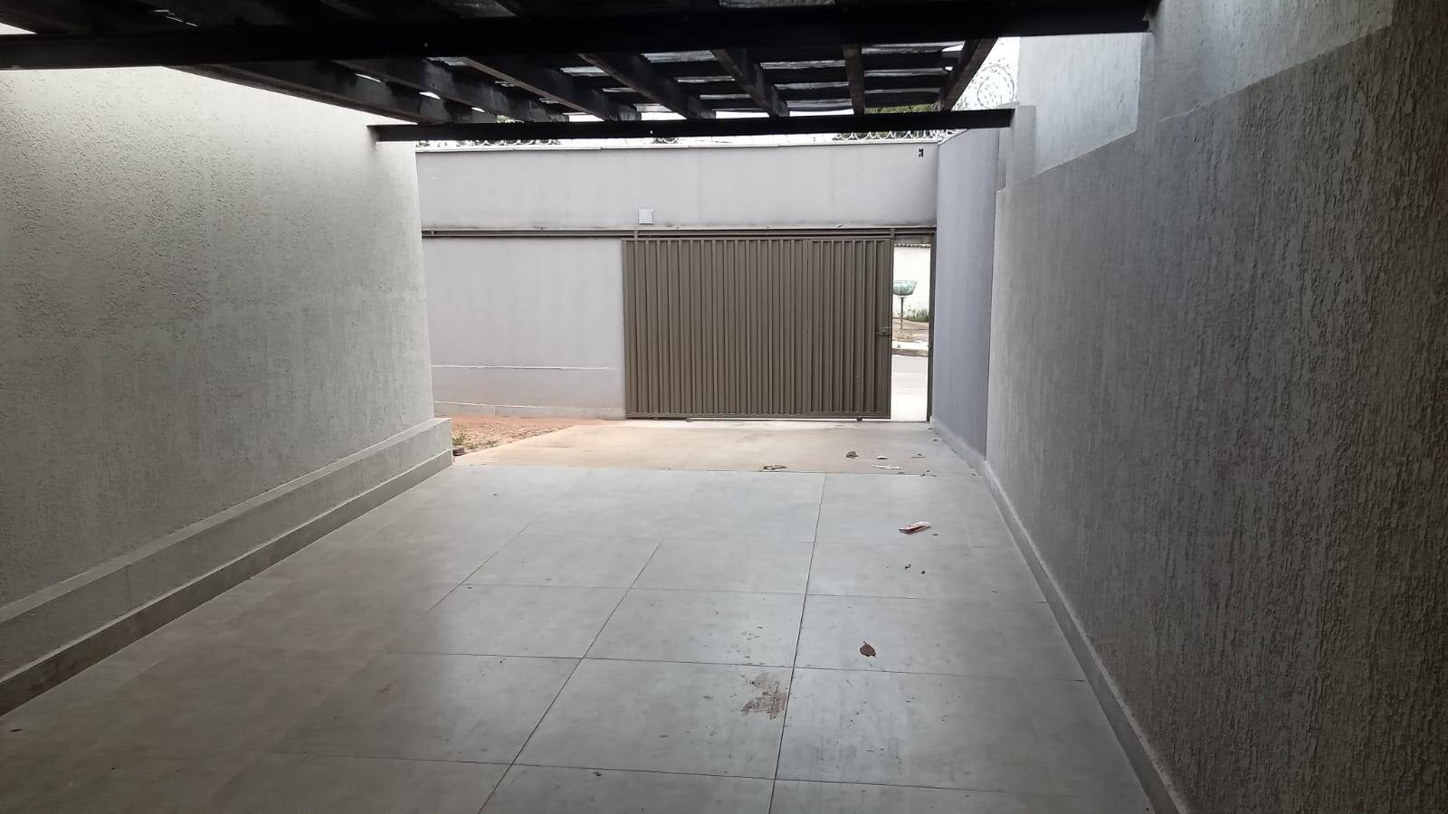 #1371 - Casa para Venda em Aparecida de Goiânia - GO
