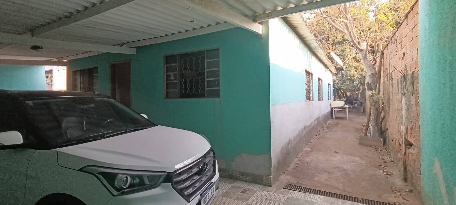 #1402 - Casa para Venda em Aparecida de Goiânia - GO