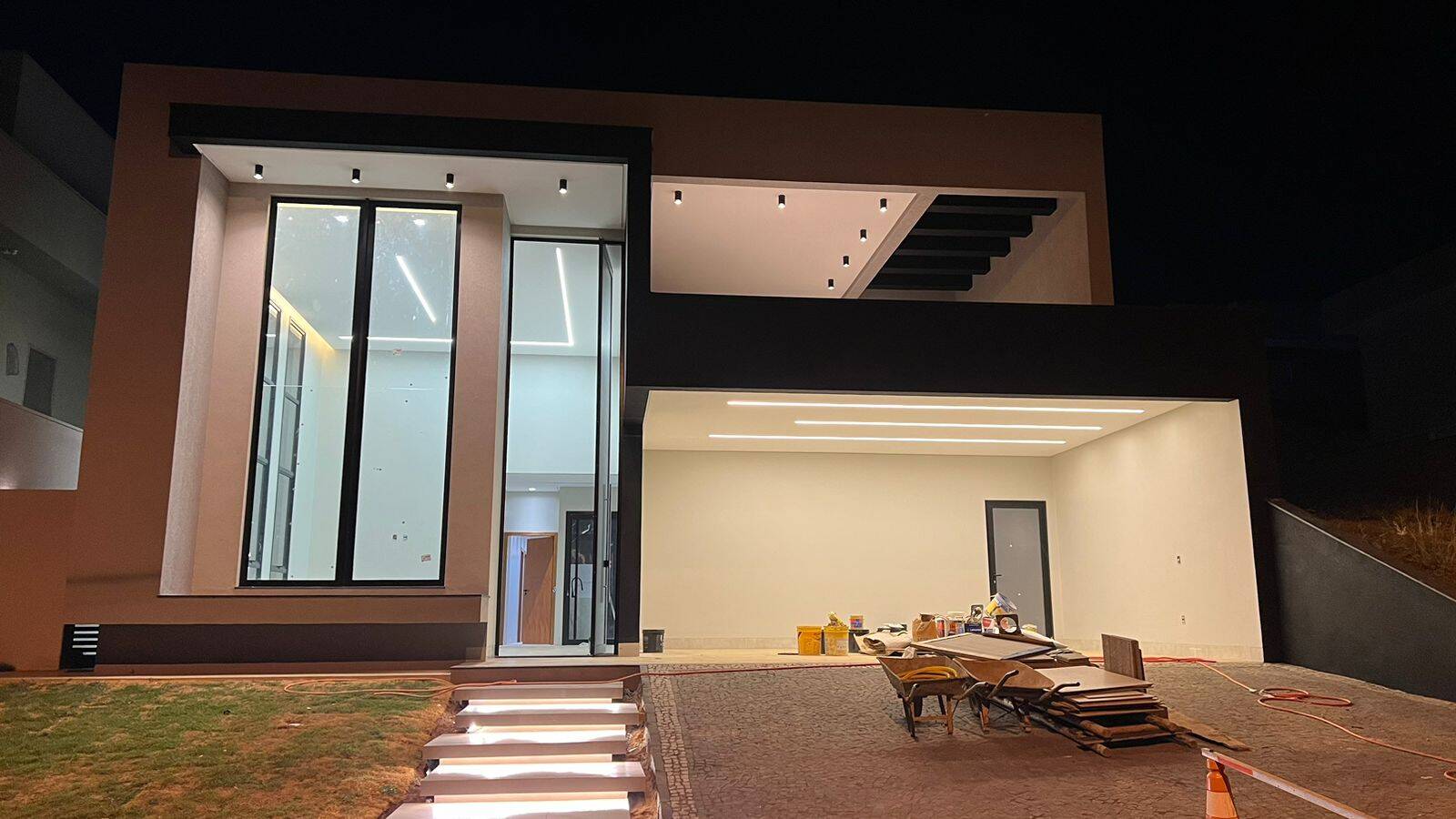 #1863 - Casa para Venda em Anápolis - GO