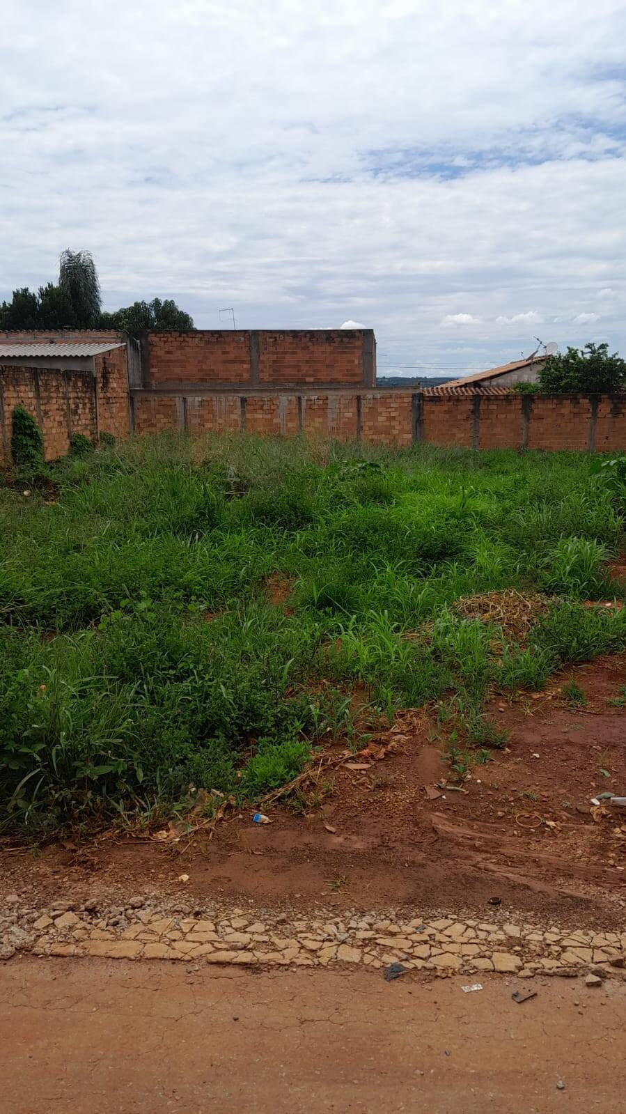#1892 - Terreno para Venda em Senador Canedo - GO