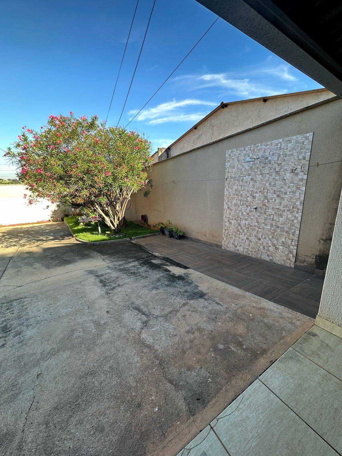 #1915 - Casa para Venda em Aparecida de Goiânia - GO