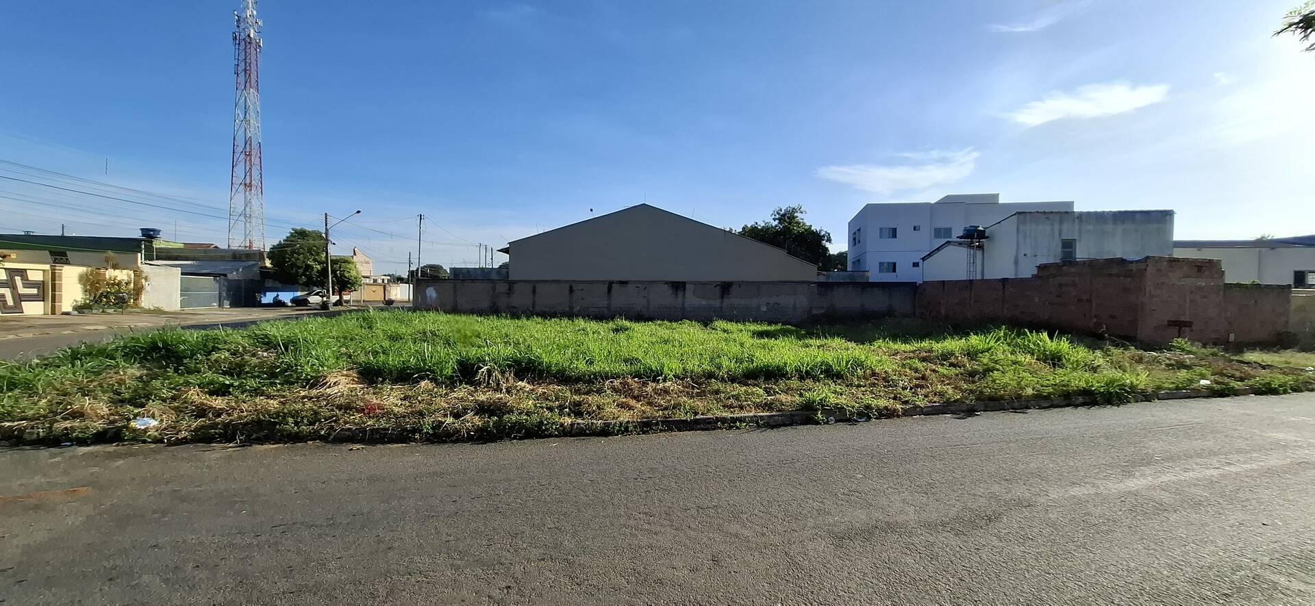 #1918 - Terreno para Venda em Aparecida de Goiânia - GO