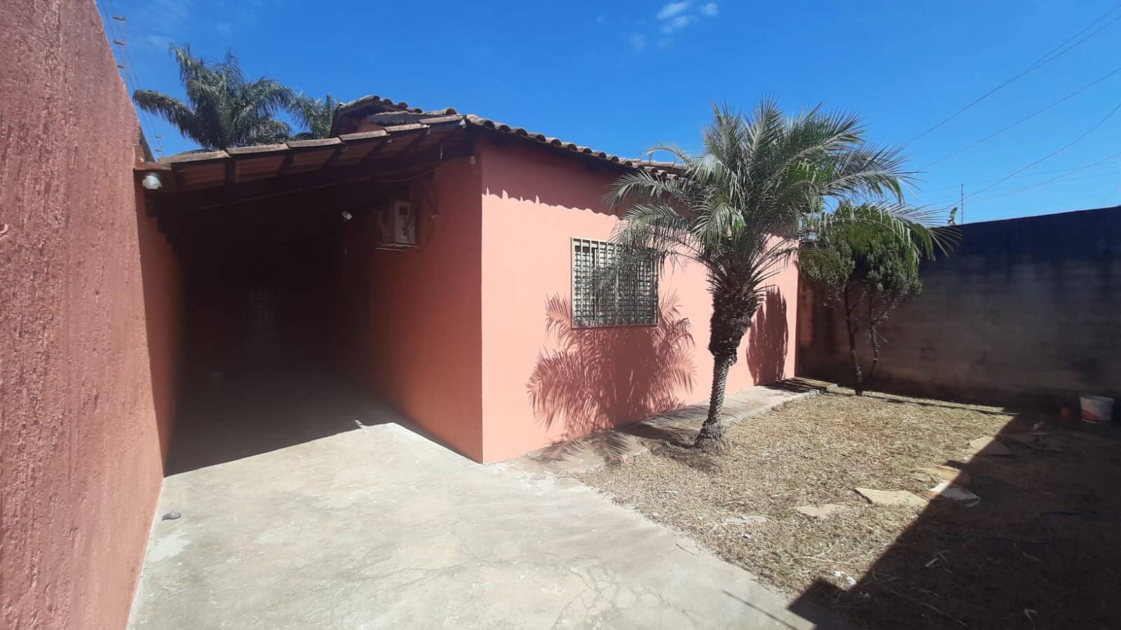 #2016 - Casa para Venda em Aparecida de Goiânia - GO