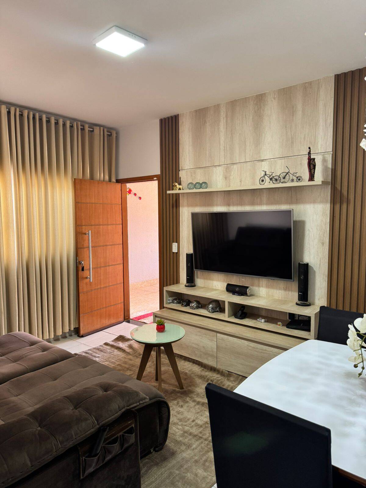 #2154 - Casa para Venda em Aparecida de Goiânia - GO