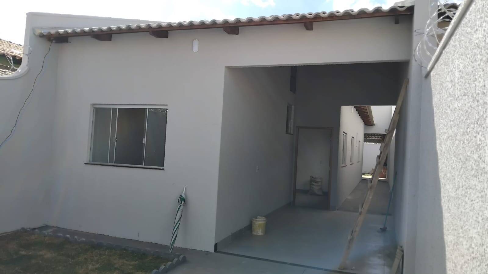 #2171 - Casa para Venda em Aparecida de Goiânia - GO