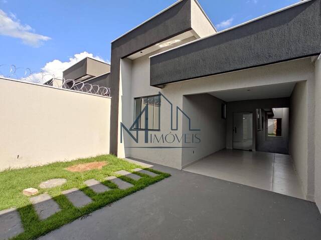 Casa para Venda em Aparecida de Goiânia - 2