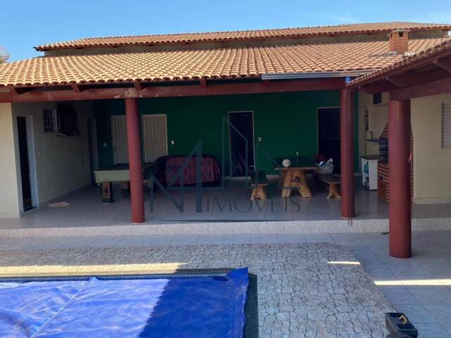 #16 - Casa para Venda em Aruanã - GO