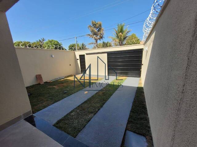 #315 - Casa para Venda em Aparecida de Goiânia - GO