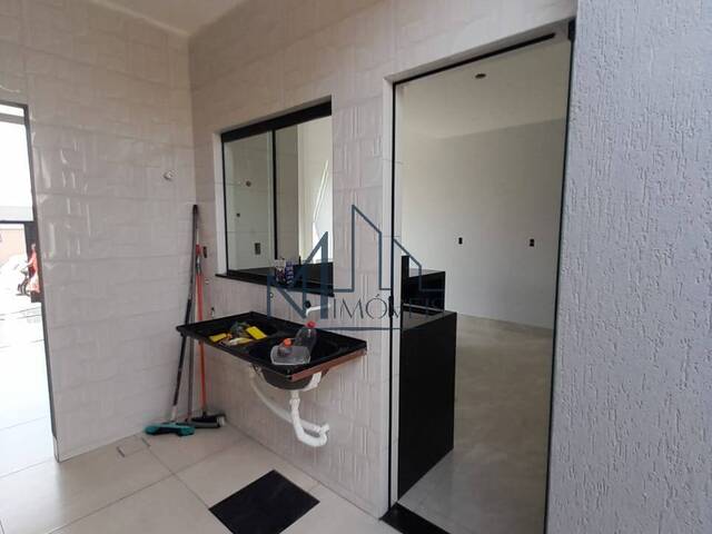 Casa para Venda em Aparecida de Goiânia - 5