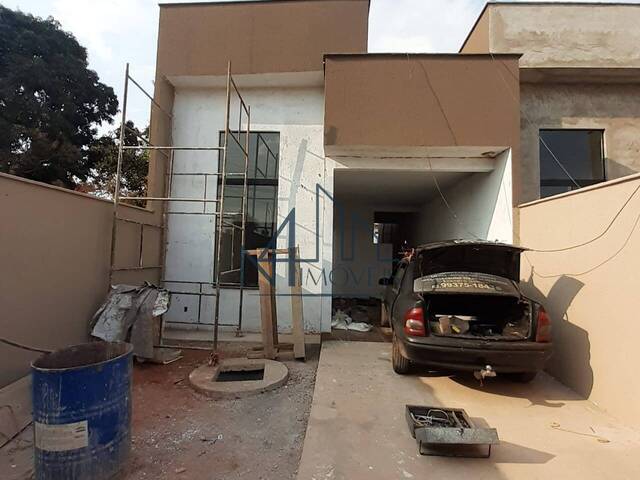 #295 - Casa para Venda em Aparecida de Goiânia - GO