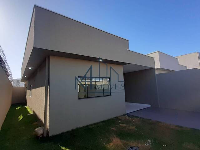 #560 - Casa para Venda em Aparecida de Goiânia - GO