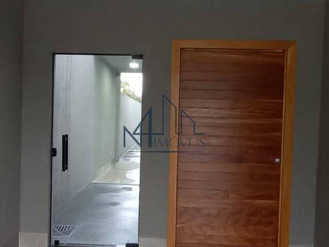 #728 - Casa para Venda em Aparecida de Goiânia - GO