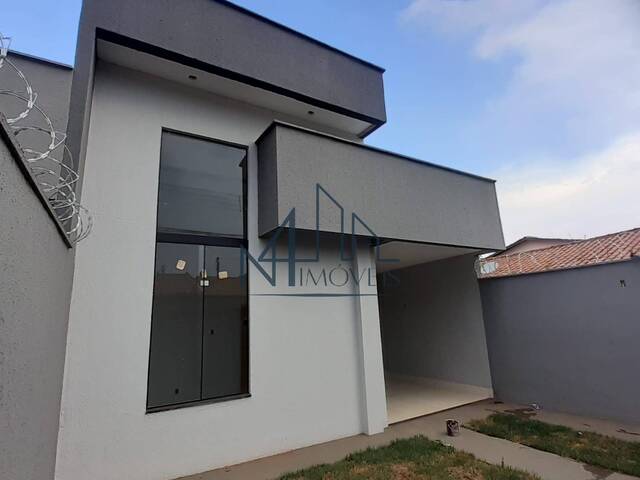 #834 - Casa para Venda em Aparecida de Goiânia - GO