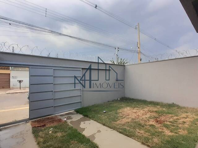 #834 - Casa para Venda em Aparecida de Goiânia - GO