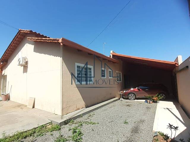 #895 - Casa para Venda em Aparecida de Goiânia - GO