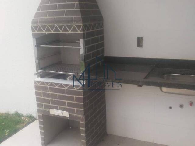 #911 - Casa para Venda em Aparecida de Goiânia - GO