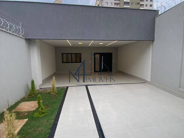 #946 - Casa para Venda em Goiânia - GO