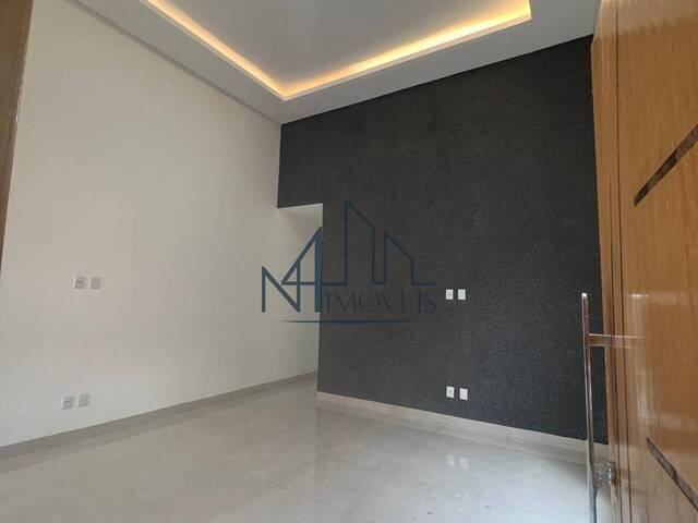 #966 - Casa para Venda em Aparecida de Goiânia - GO