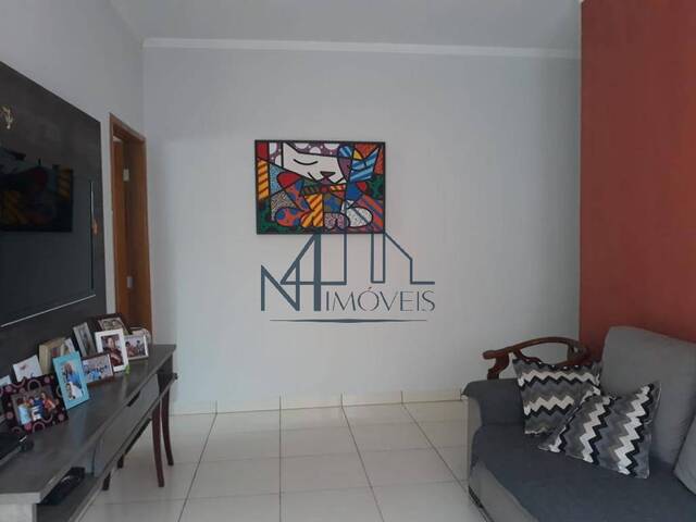 Casa para Venda em Aparecida de Goiânia - 4