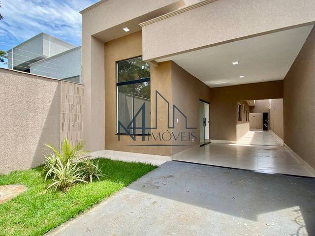 #1027 - Casa para Venda em Aparecida de Goiânia - GO