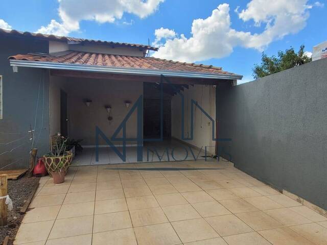 #1063 - Casa para Venda em Aparecida de Goiânia - GO