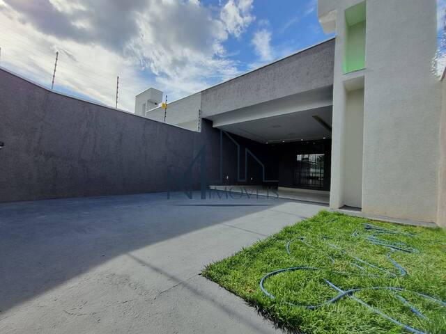 #1103 - Casa para Venda em Aparecida de Goiânia - GO
