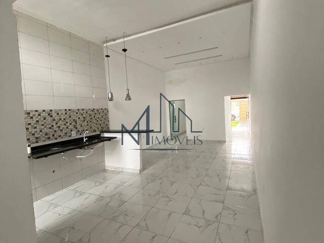 #1111 - Casa para Venda em Goiânia - GO