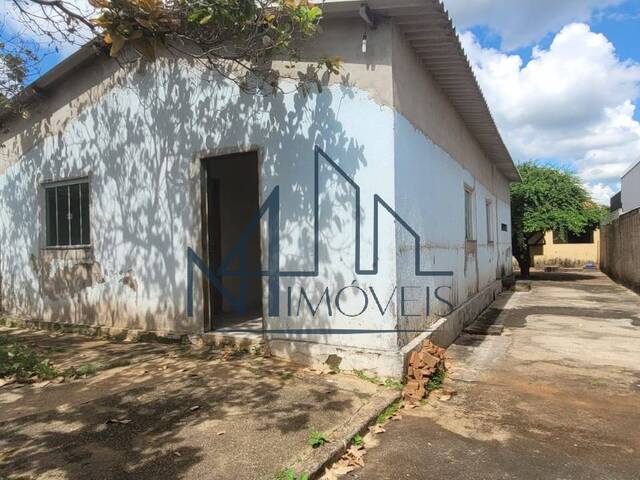 #1120 - Casa para Venda em Goiânia - GO
