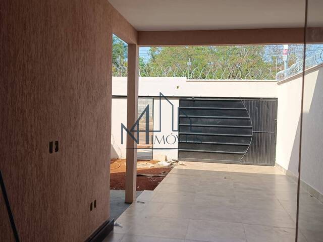 #1145 - Casa para Venda em Aparecida de Goiânia - GO