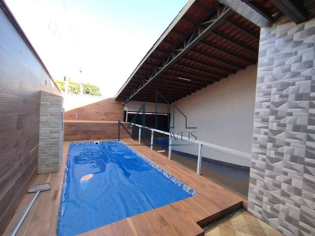 #1231 - Casa para Venda em Aparecida de Goiânia - GO