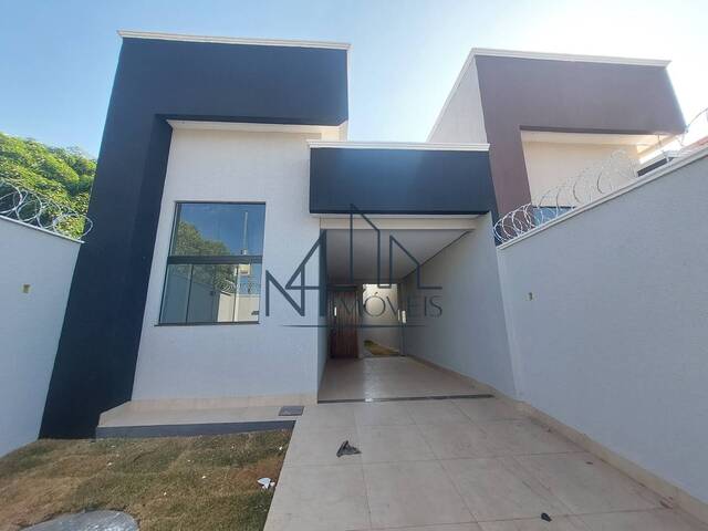 #1297 - Casa para Venda em Aparecida de Goiânia - GO