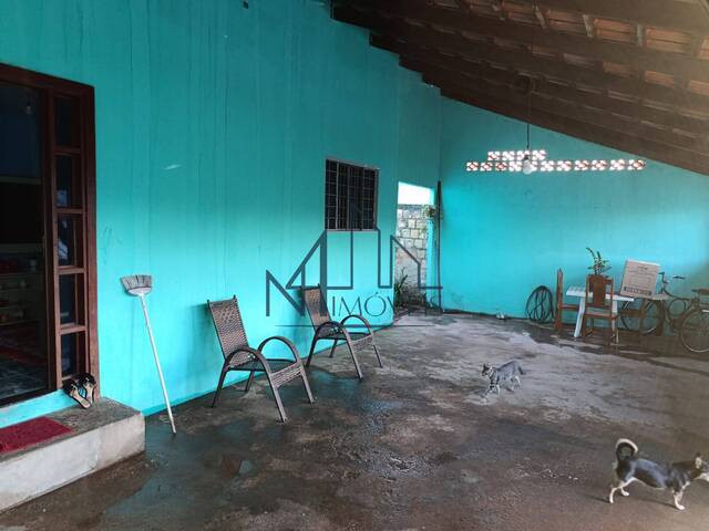 #1335 - Casa para Venda em Aparecida de Goiânia - GO