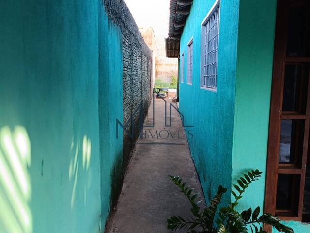 #1335 - Casa para Venda em Aparecida de Goiânia - GO