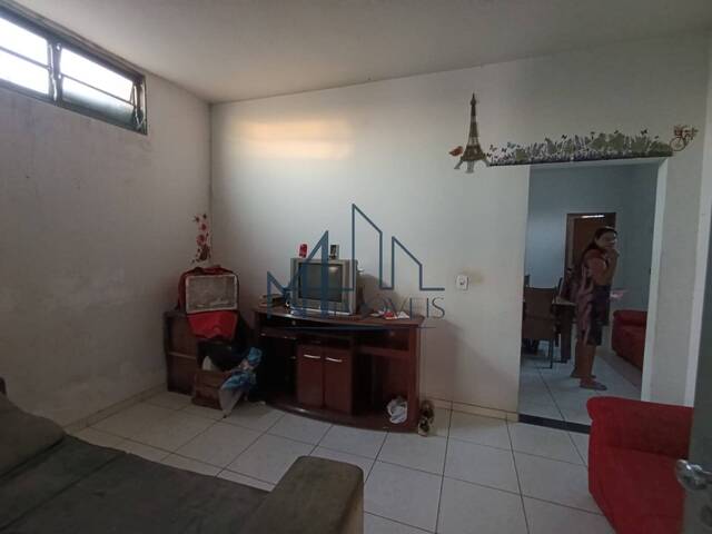 #1336 - Casa para Venda em Aparecida de Goiânia - GO