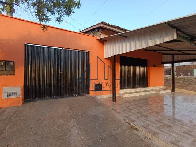 #1336 - Casa para Venda em Aparecida de Goiânia - GO