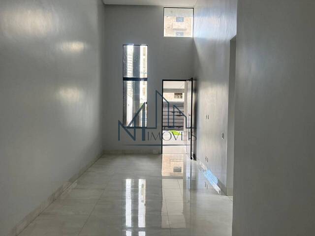 #1351 - Casa para Venda em Goiânia - GO