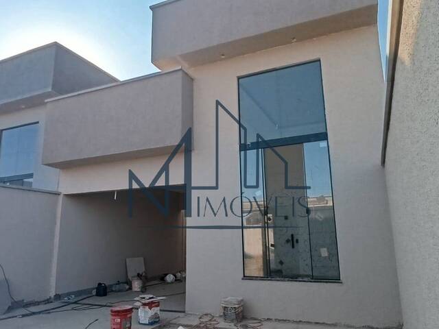 #1388 - Casa para Venda em Aparecida de Goiânia - GO