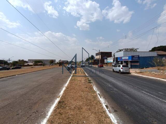 Área para Venda em Aparecida de Goiânia - 4