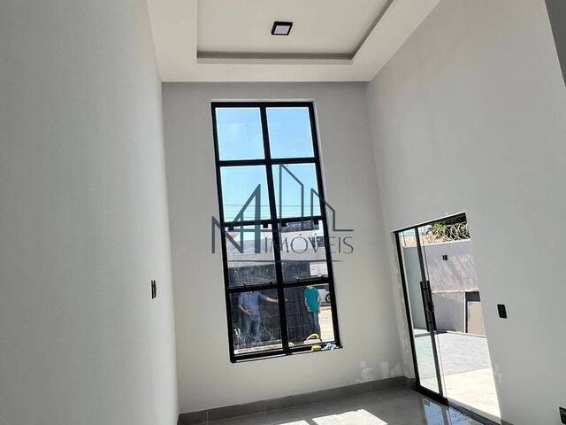 #1460 - Casa para Venda em Aparecida de Goiânia - GO