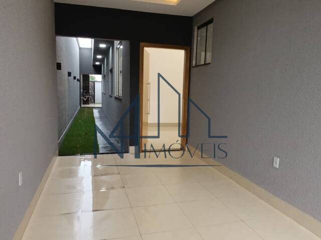 #1483 - Casa para Venda em Aparecida de Goiânia - GO