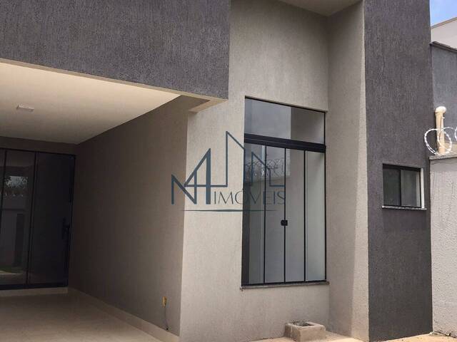 #1583 - Casa para Venda em Aparecida de Goiânia - GO