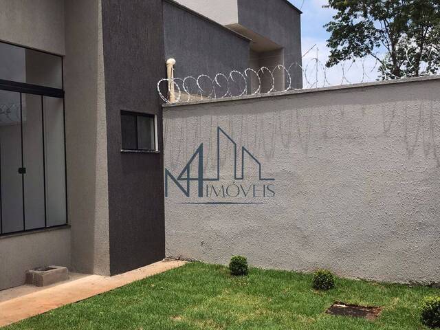 #1583 - Casa para Venda em Aparecida de Goiânia - GO