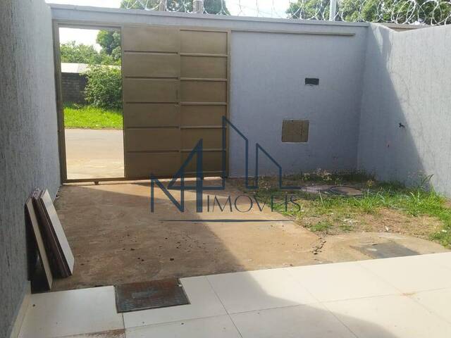 #1612 - Casa para Venda em Goiânia - GO