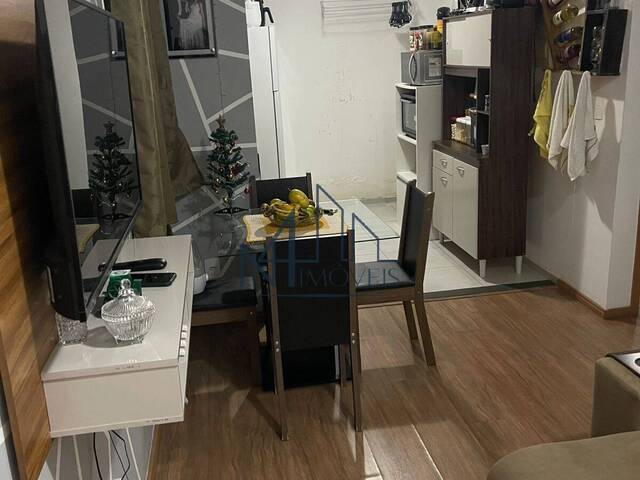Apartamento para Venda em Aparecida de Goiânia - 5